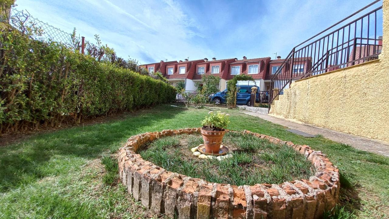 Casa Rural Alameda Con Chimenea Y Jardin El Barco de Ávila Εξωτερικό φωτογραφία